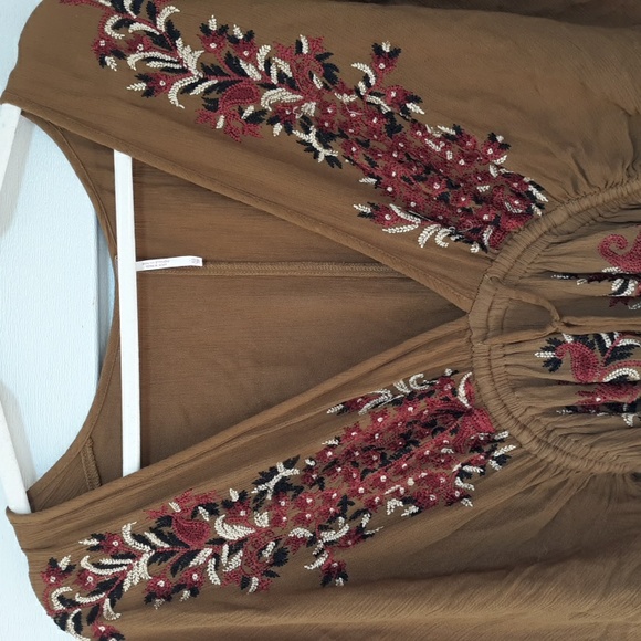 EUC Free People embroidered top size xs boho - Picture 2 of 6
